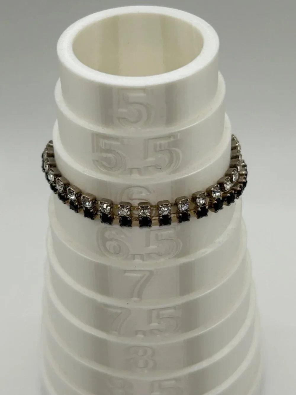 Vintage Tennis Bracelet With Black & Clear Rhinestones Silver Tone 6.5 Inches Lo - Picture 11 of 11